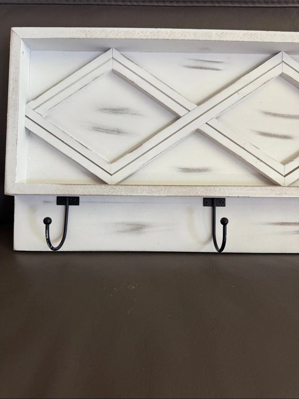 White Distressed Wood Wall Hook Rack with Diamond Accent